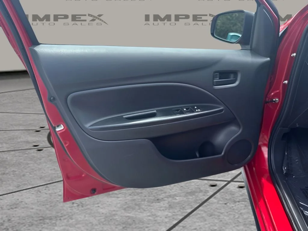 Used 2024 Yellow Mitsubishi ES image 13