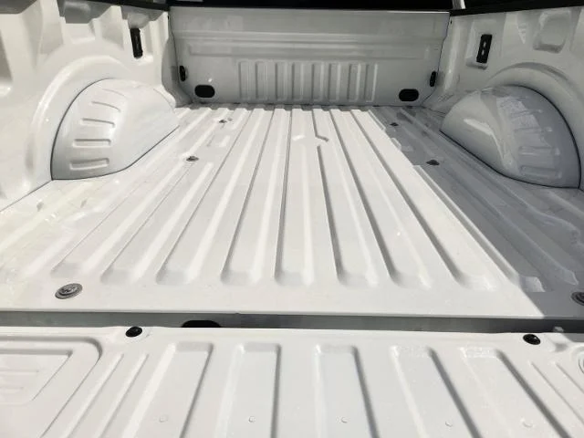 New 2026 Star White Metallic Tri-Coat Ford F-250® Platinum® image 46