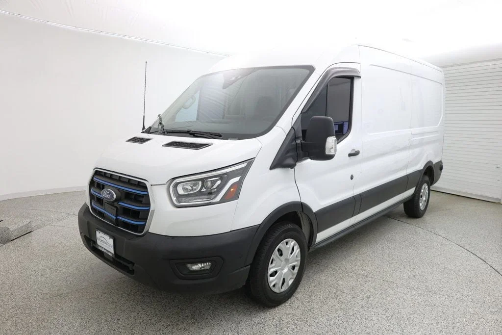 2022 Ford E-Transit BEV 350 Med Roof 148 WB's photo