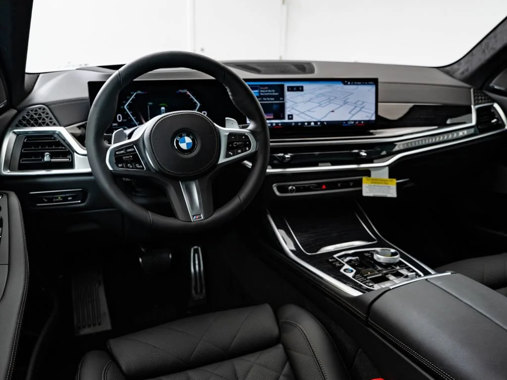 New 2027 Mineral White Metallic BMW xDrive40i image 4