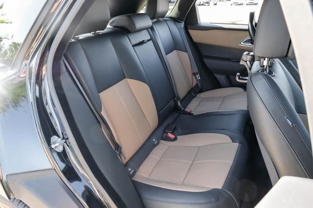 New 2026 Santorini Black Land Rover Autobiography image 40