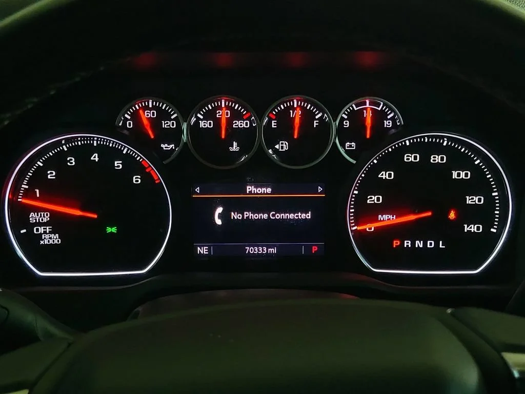 Used 2022 Northsky Blue Metallic Chevrolet LT image 22