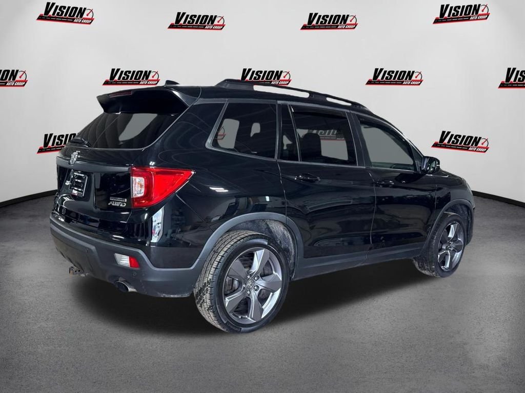 Used 2019 Black Honda Touring image 5