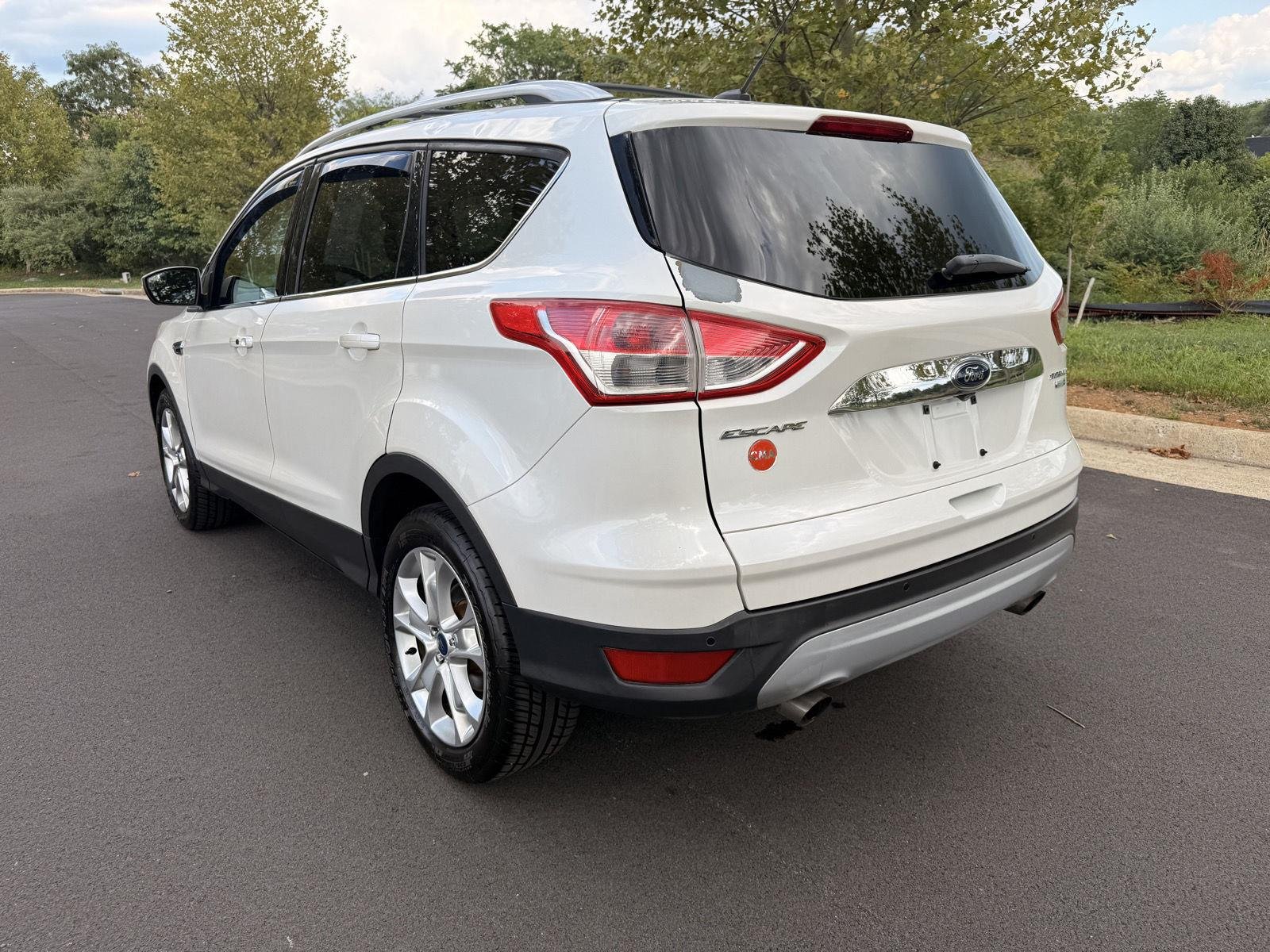 Used 2016 White Platinum Metallic Tri-Coat Ford Titanium image 7
