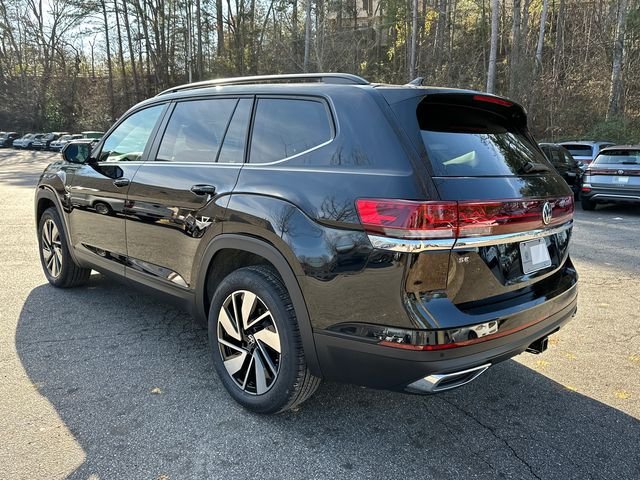 New 2026 Black Volkswagen 2.0T SE w/Technology image 5