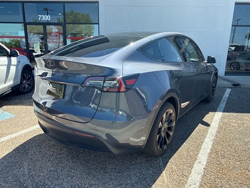 Used 2023 Black Tesla Long Range image 9