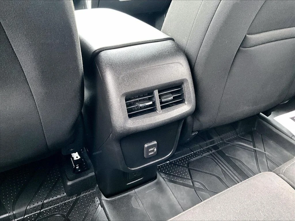 Used 2022 Gray Chevrolet LT image 34