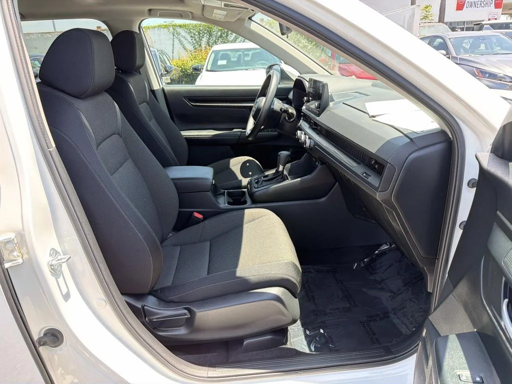 Used 2024  Honda EX image 24