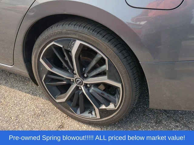 Used 2024 Gray Nissan 2.5 SR image 13