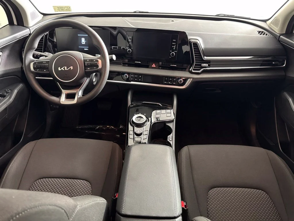 Used 2023 White Kia LX image 12