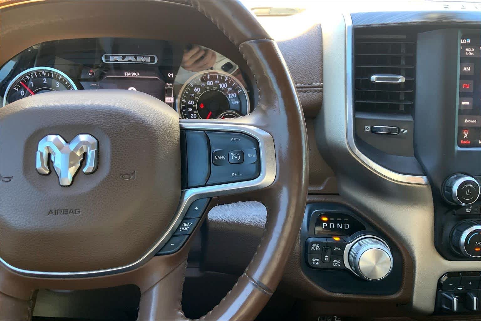 Used 2019 Delmonico Red Pearlcoat Ram Laramie image 24