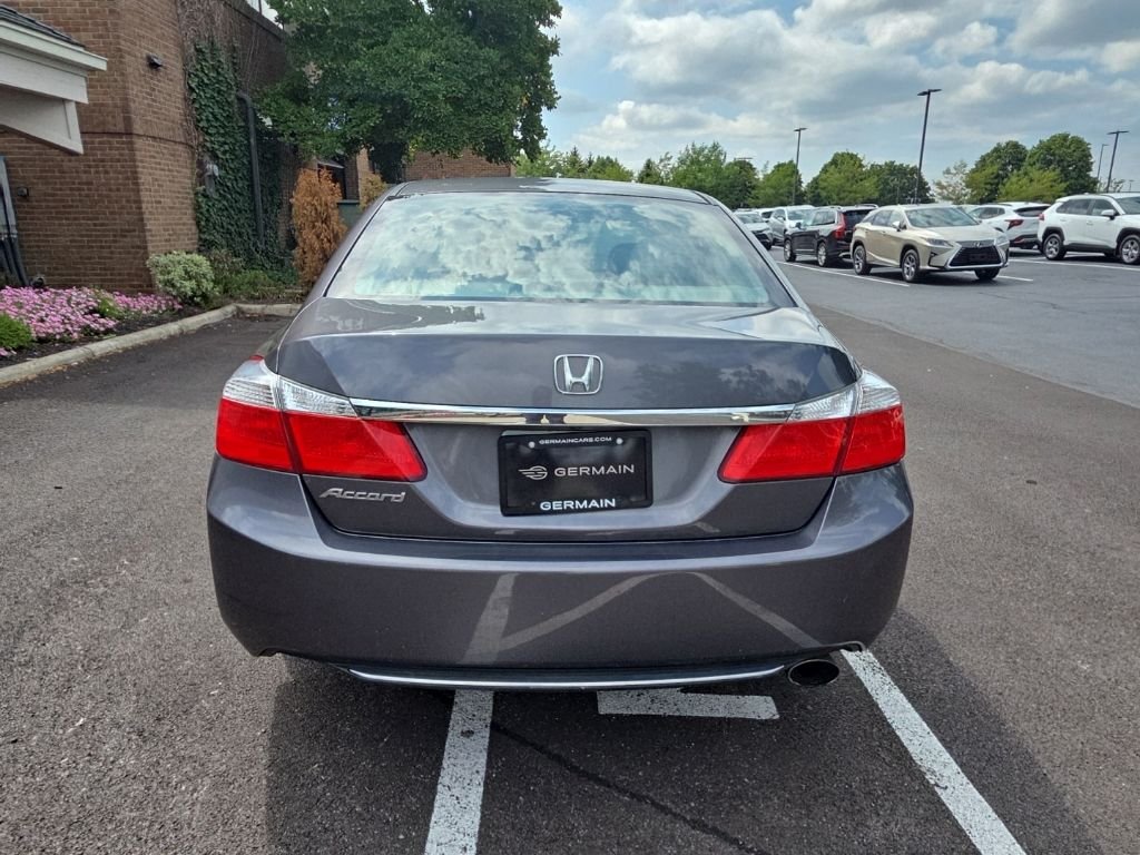Used 2013 Modern Steel Metallic Honda LX image 5