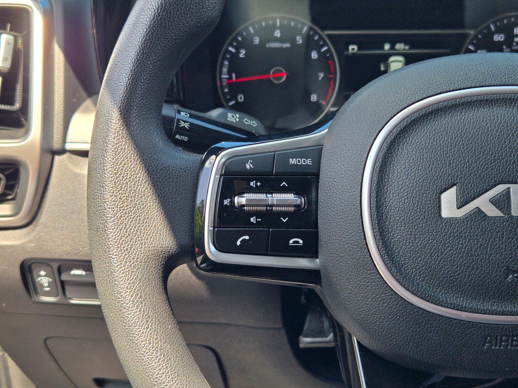 2022 Kia Sorento LX - Photo 27