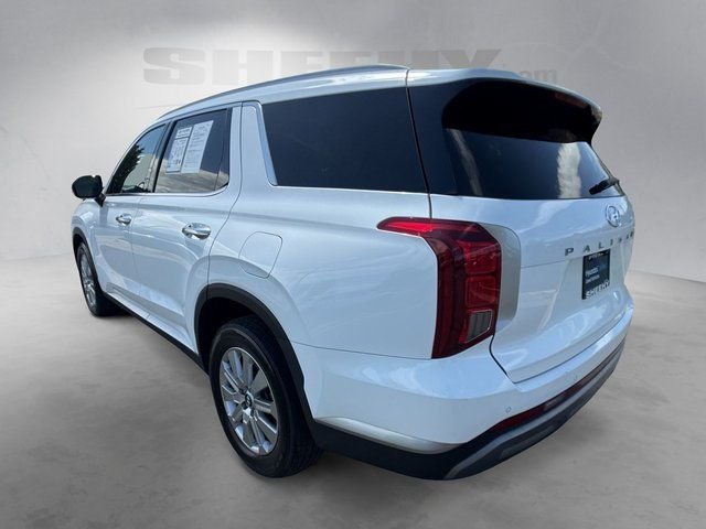 Used 2023 White Hyundai SEL image 16