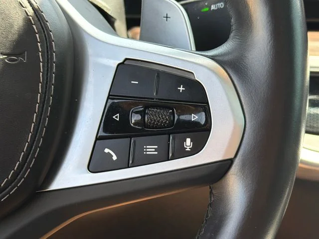 Used 2024 Black BMW xDrive40i image 30