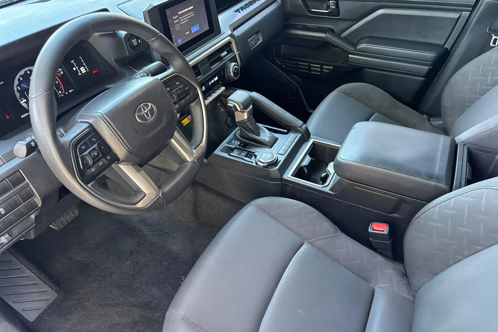 2024 Toyota Tacoma SR5 - Photo 18