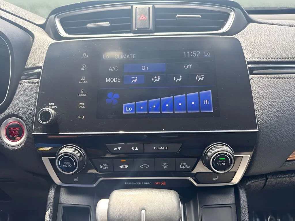 Used 2020  Honda Touring image 11