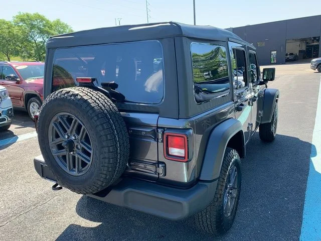 Certified Used 2025 Gray Jeep Sport S image 7