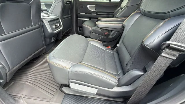 New 2027 Star White Metallic Tri-Coat Ford Tremor® image 17
