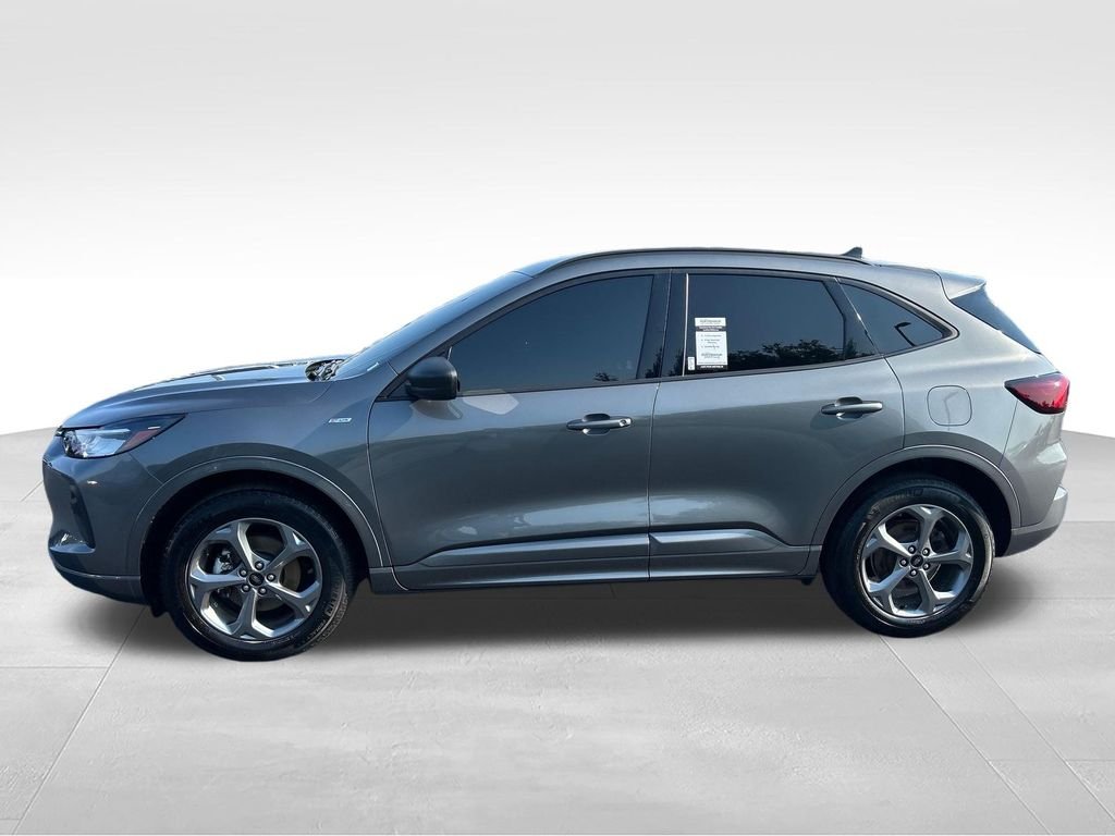 Used 2024 Gray Ford ST-Line image 2