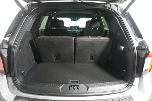 New 2027 Avalanche Gray Ford Platinum™ image 29