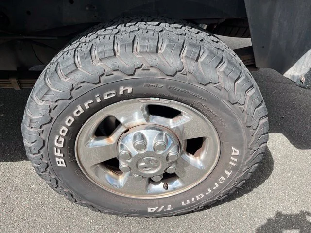 Used 2008 Mineral Gray Metallic Dodge Laramie image 15
