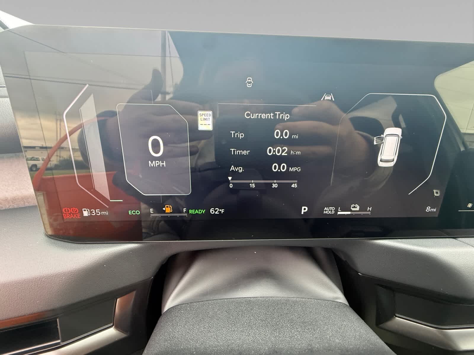 New 2027 Glacial White Pearl Kia X-LINE SX image 14