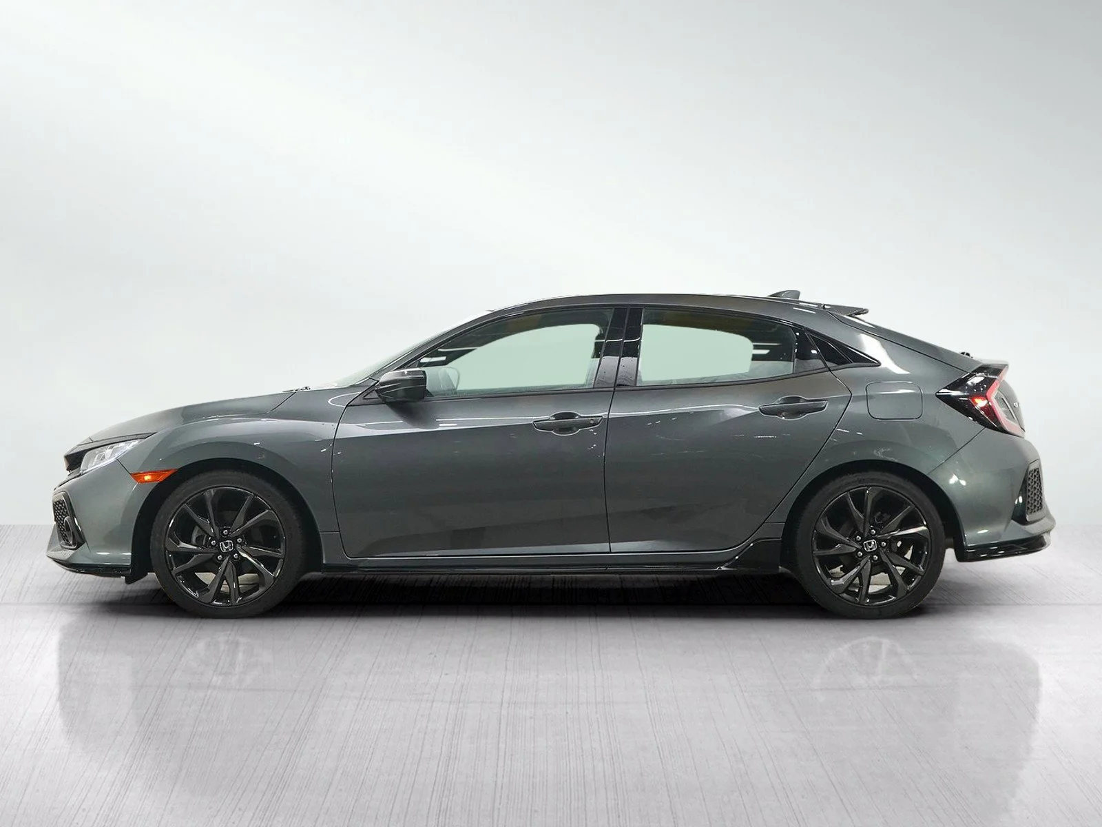 Used 2018 Honda Civic Hatchback Sport with VIN SHHFK7G41JU202188 for sale in Wayzata, Minnesota
