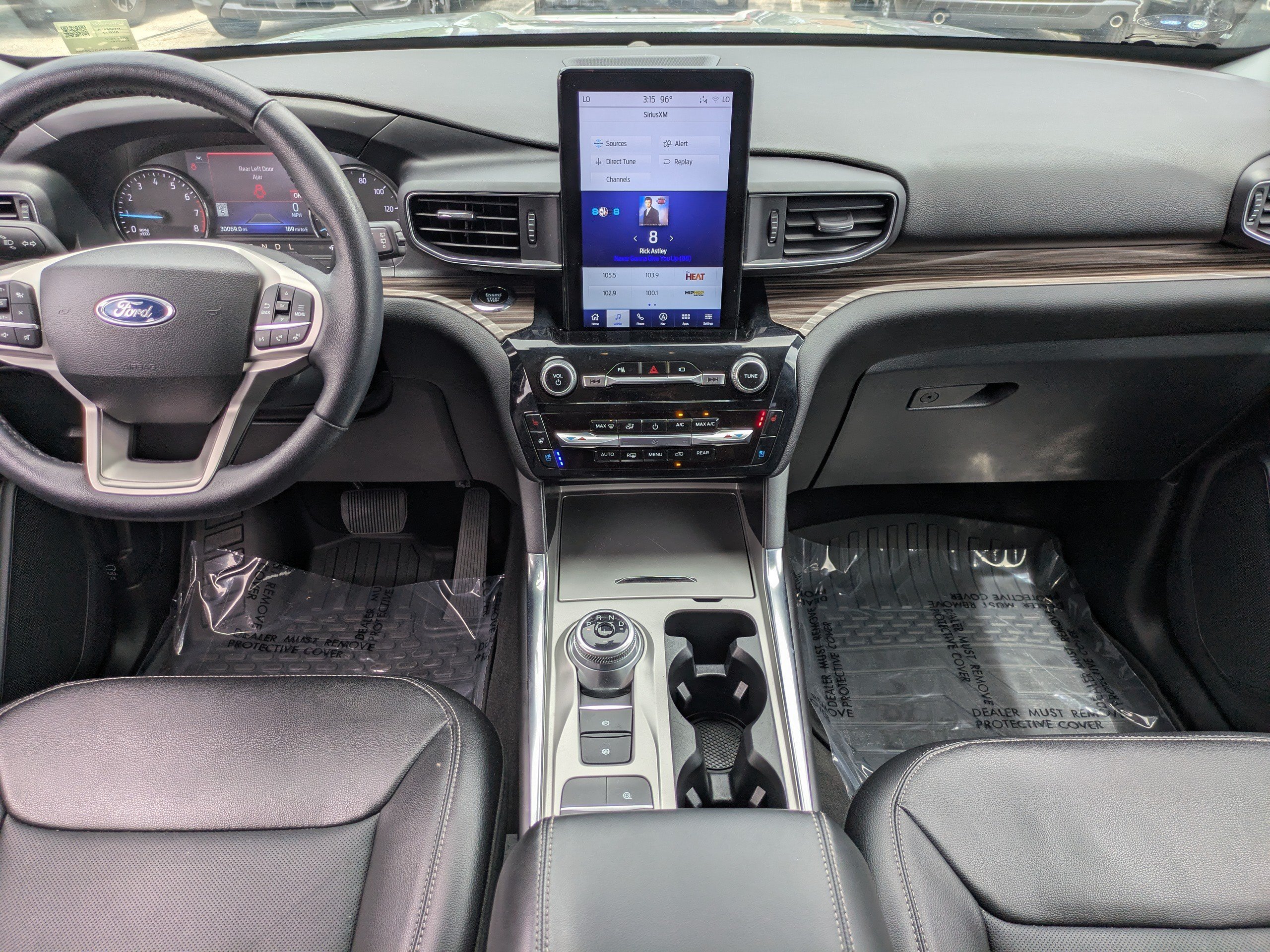 Used 2022 Silver Metallic Ford Limited image 14