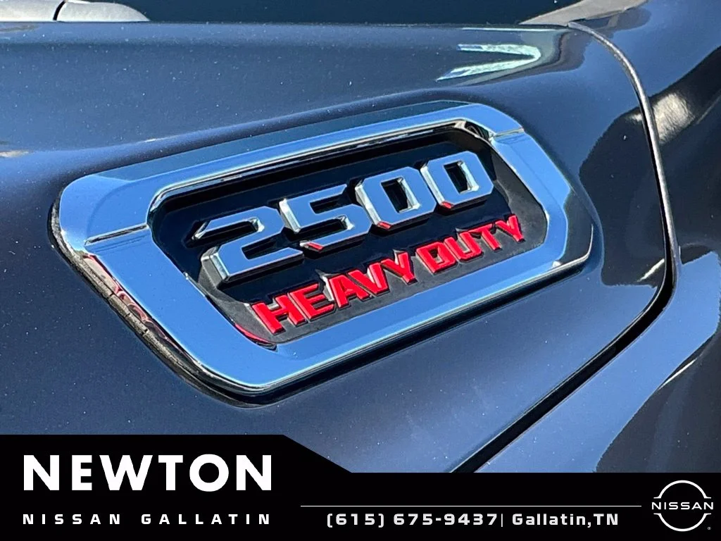 Used 2020 Crystal Metallic Ram Tradesman image 12