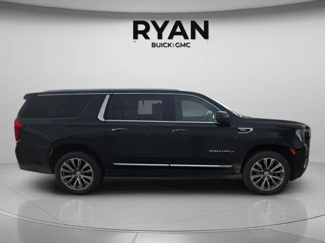 Used 2023 Onyx Black GMC Denali image 2