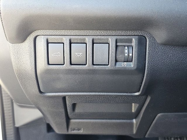 New 2026 CRYSTAL WHITE PEARL Subaru Touring 7-Passenger image 28