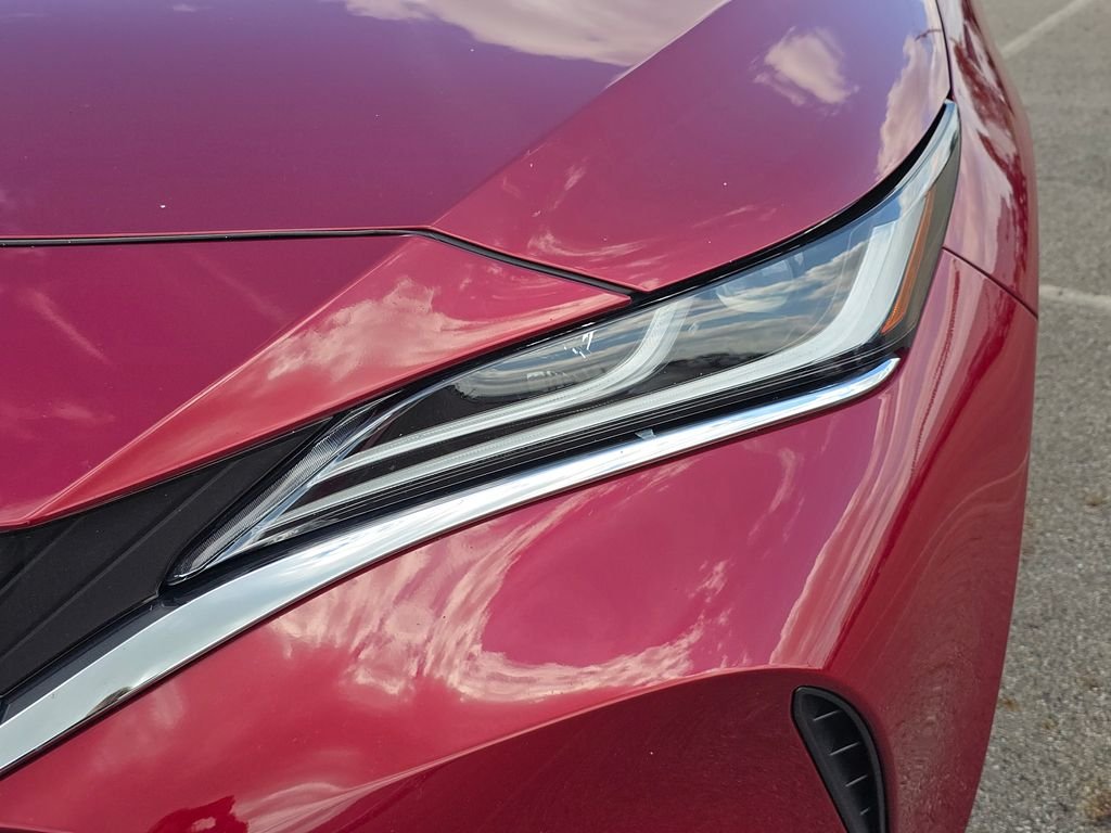 Used 2023 Red Toyota Limited image 14