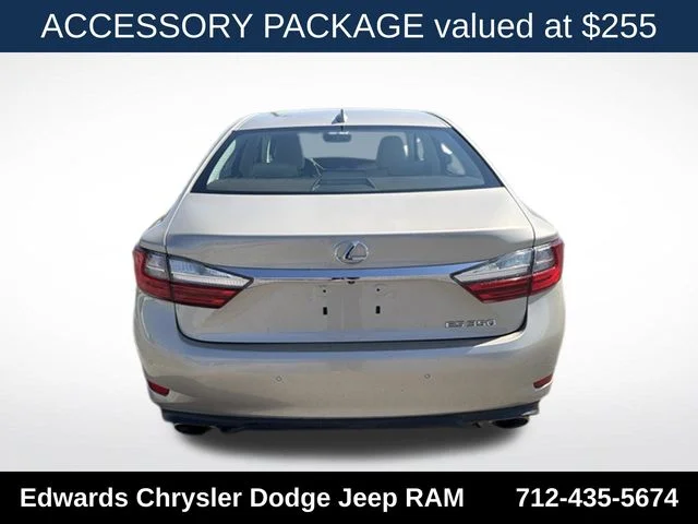 Used 2016 Beige Lexus 350 image 7