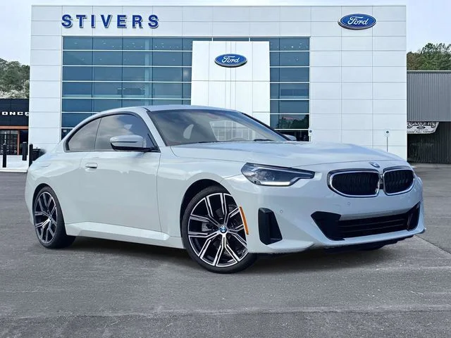 2024 BMW 2 Series 230i Coupe's photo