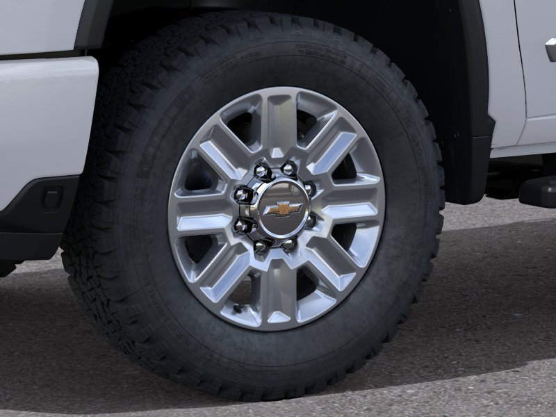 New 2026 Summit White Chevrolet High Country image 9