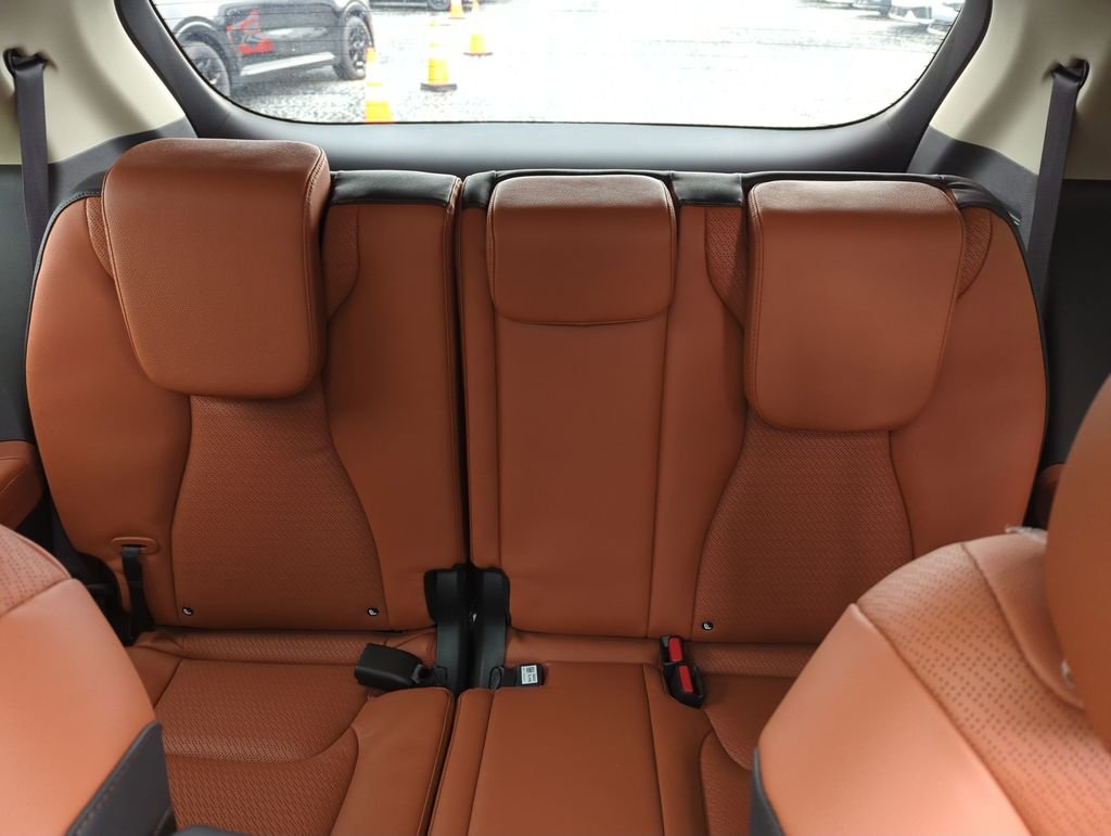 New 2026 Aurora Black Pearl Kia SX Prestige image 34