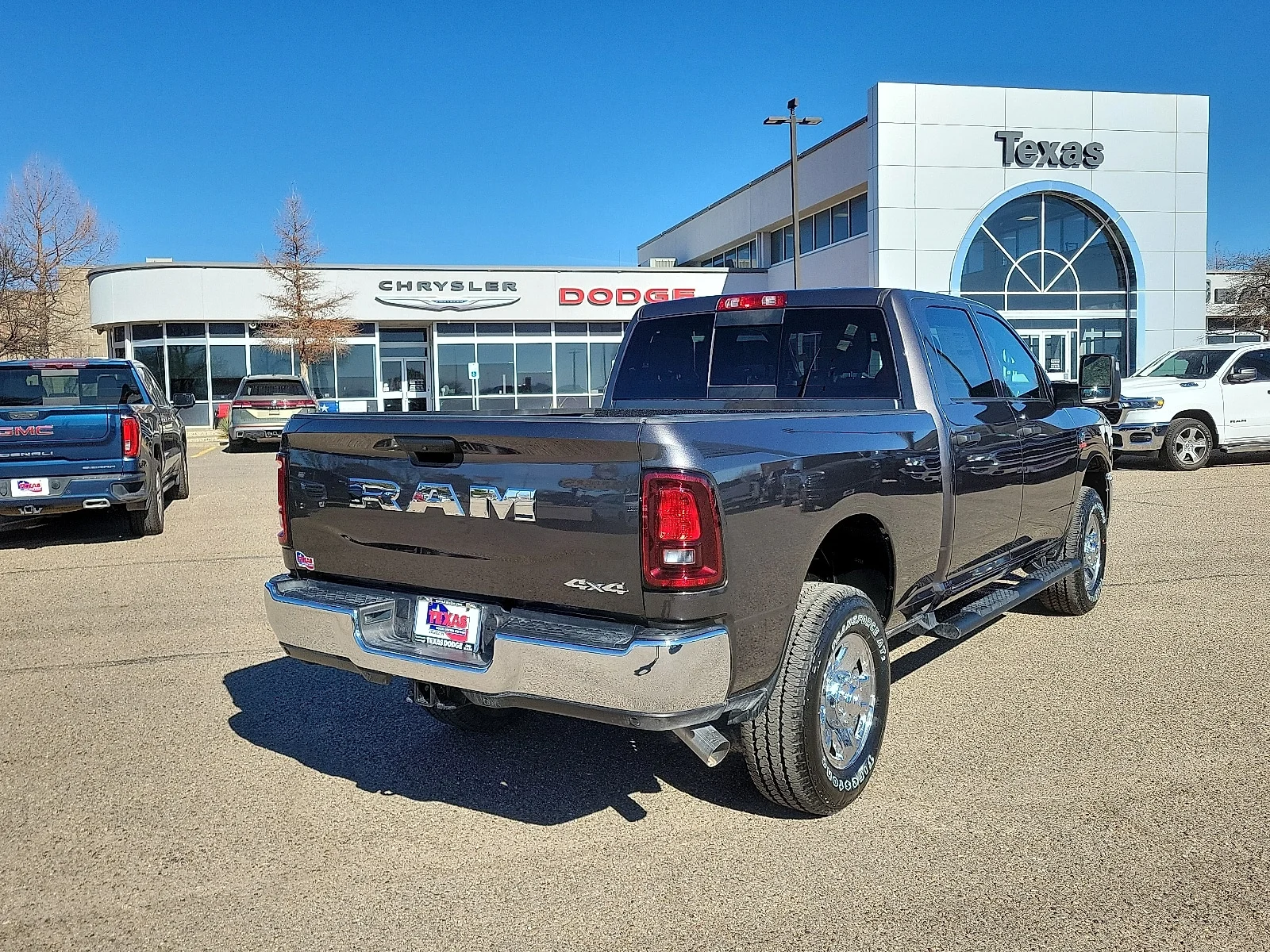 New 2026 PAU Granite Cry Ram TRADESMAN CREW CAB 4X4 6
