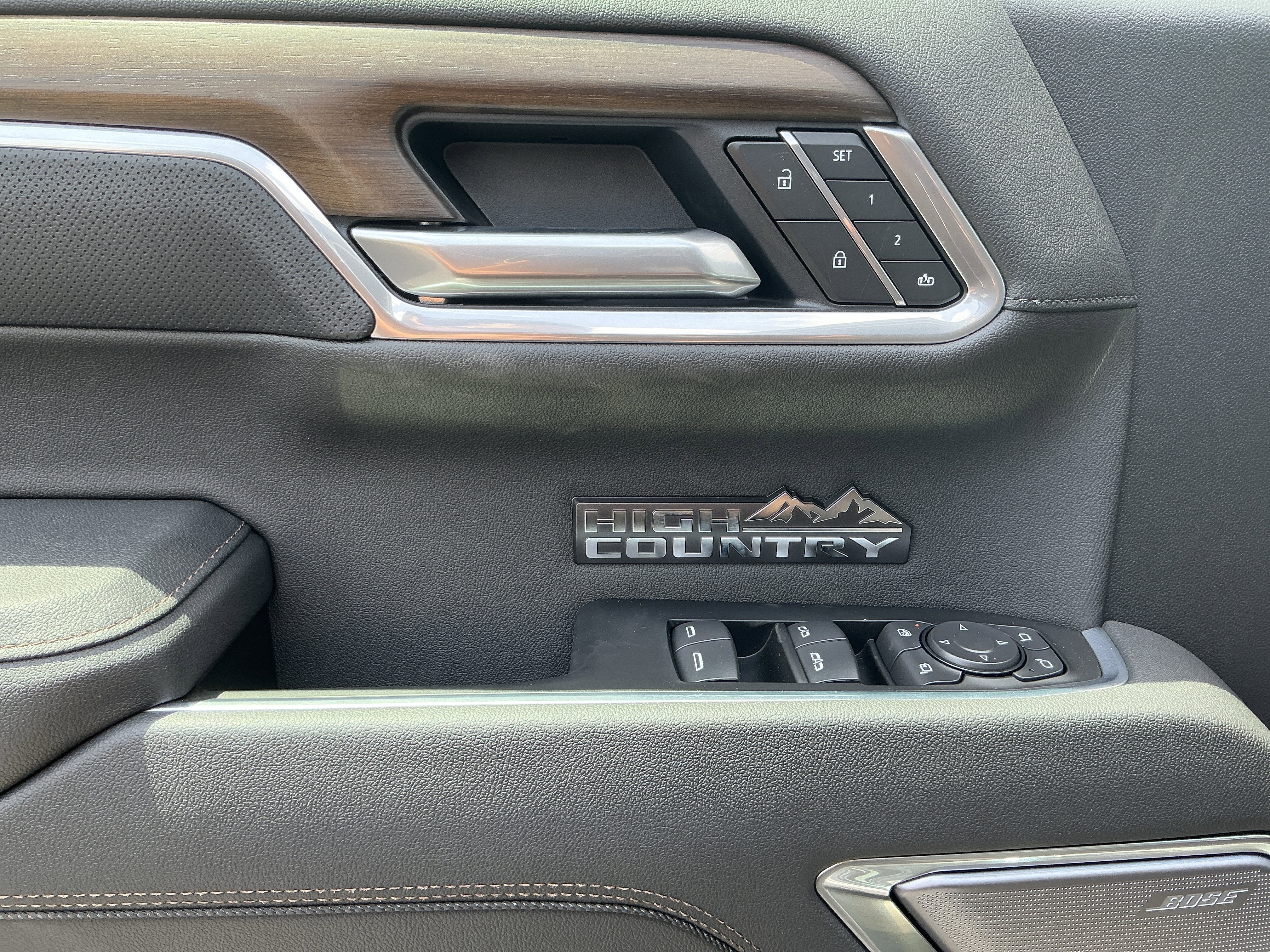 2026 Chevrolet Silverado 1500 High Country - Photo 10