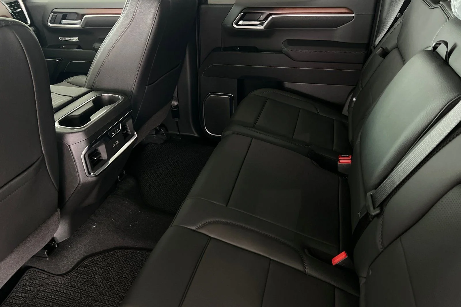 2026 GMC Sierra 1500 Denali - Photo 10