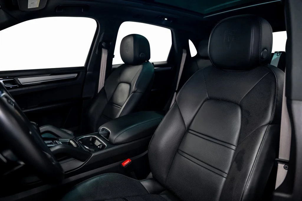 Used 2022  Porsche S Platinum Edition image 28