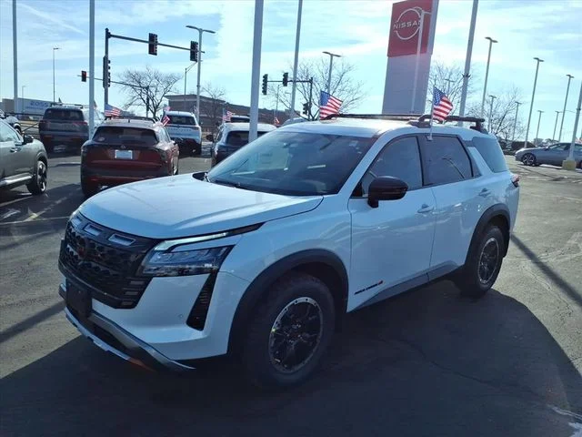 New 2026 Everest White Pearl TriCoat Nissan Rock Creek image 7