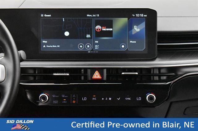 Used 2025 Snow White Pearl Kia GT-Line image 5
