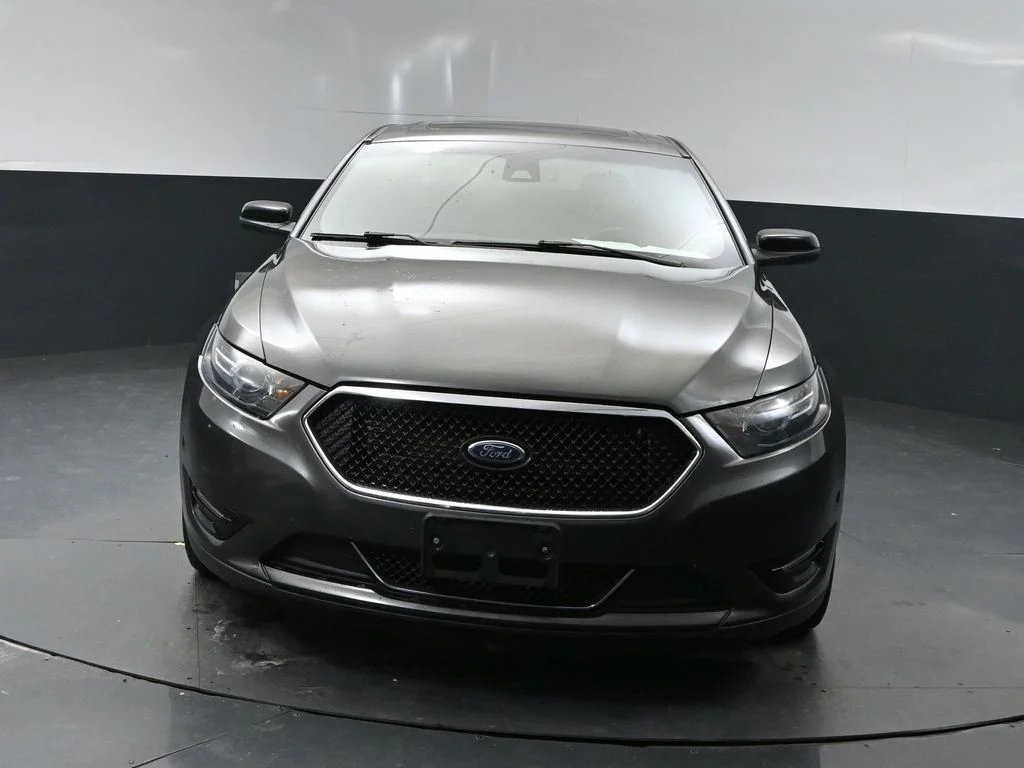 Used 2018 Gray Ford SHO image 6
