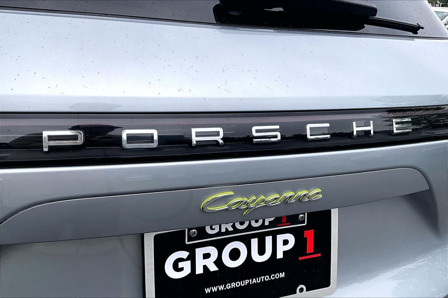 Used 2022 Dolomite Silver Metallic Porsche E-Hybrid image 29