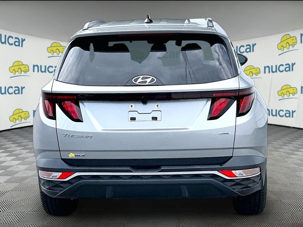 Used 2024 Shimmering Silver Hyundai SEL image 5