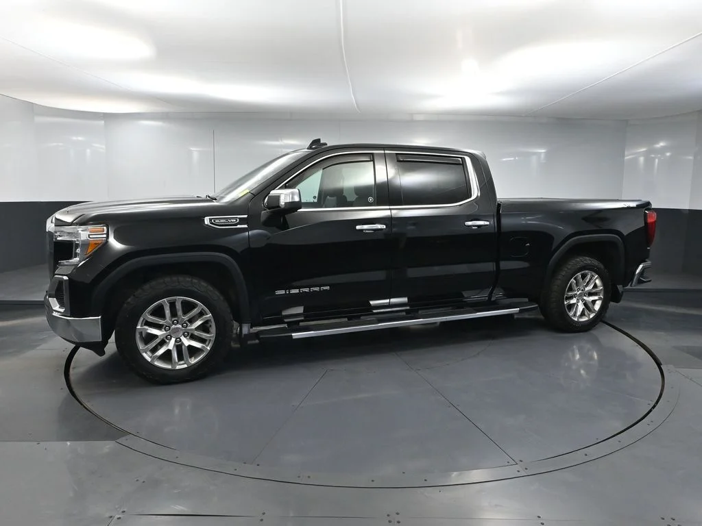 Used 2020 Black GMC SLT image 12