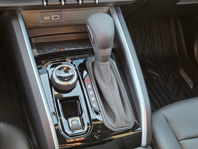 2026 Chevrolet Colorado Trail Boss - Photo 14
