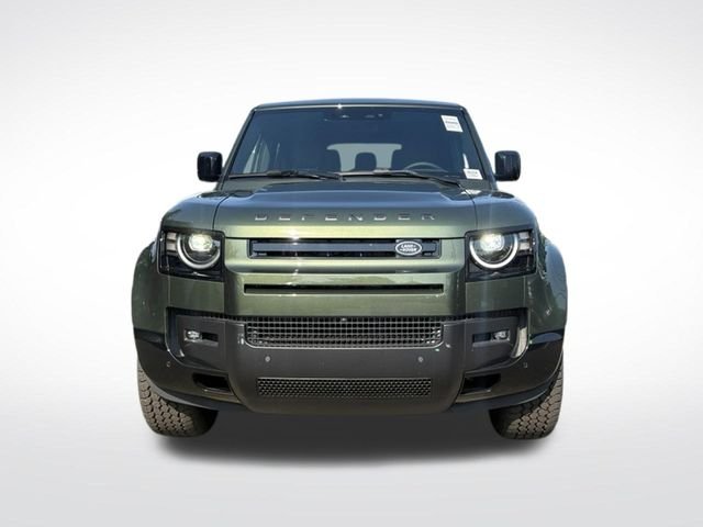 New 2026 Woolstone Green Land Rover X-Dynamic SE image 11