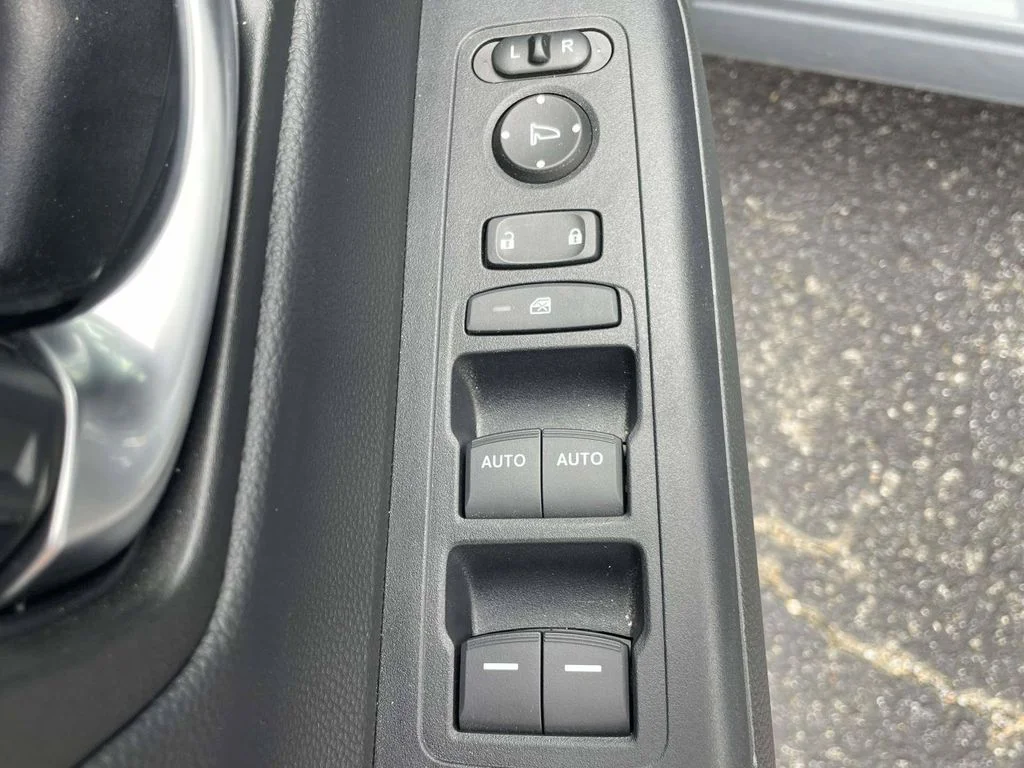 Certified Used 2024 Gray Honda Sport image 16